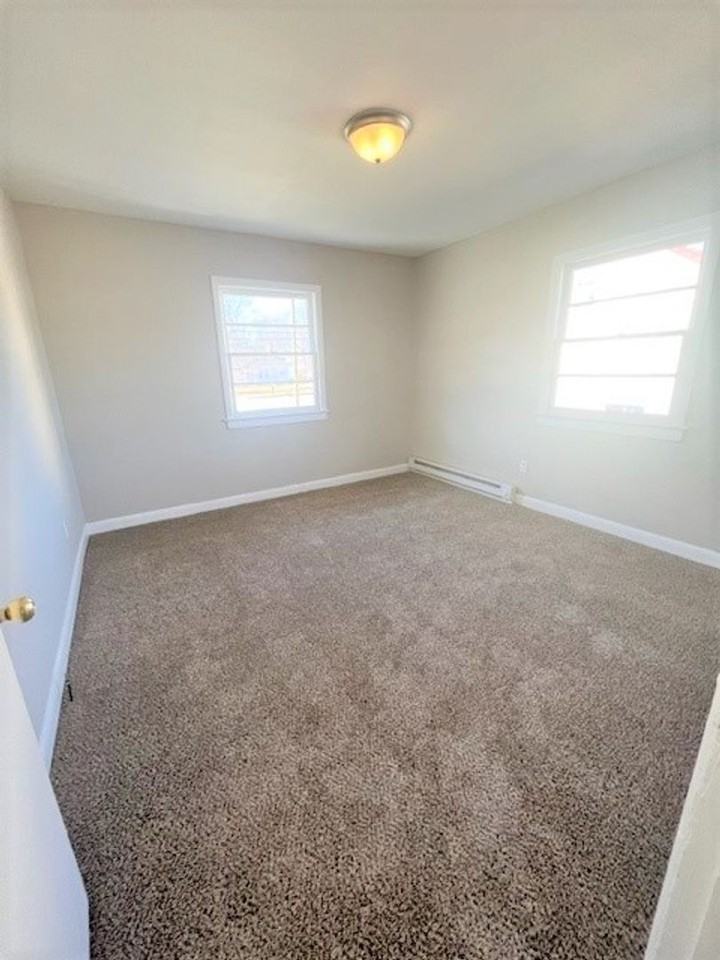 3704 Yanceyville St #B - Photo 2 of 6
