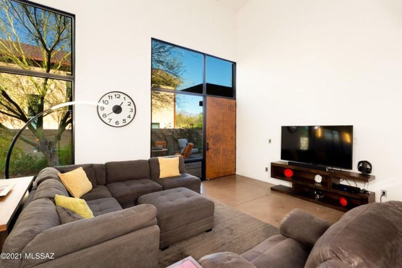 2827 N Corte Melodia - Photo 3 of 16