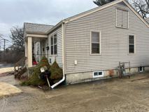 211 Anne St - Photo 1 of 1