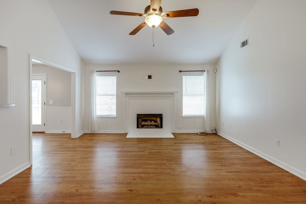 1021 Jessica Way - Photo 2 of 45