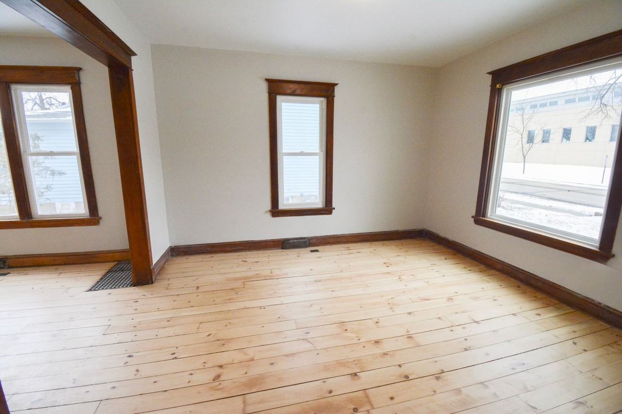 1001 E Center St - Photo 6 of 21