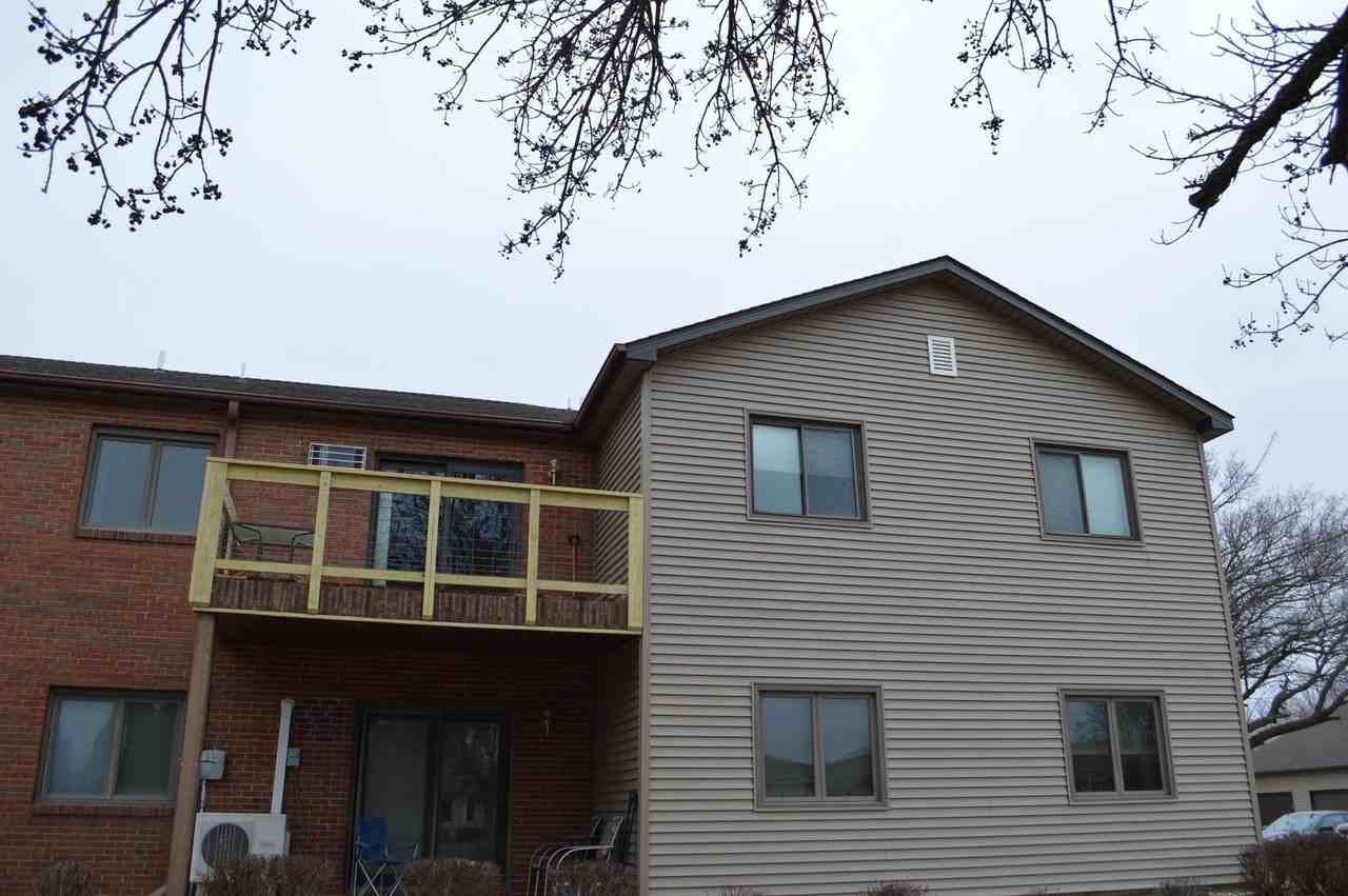 2110 14th Ave N #202 - Photo 2 of 14