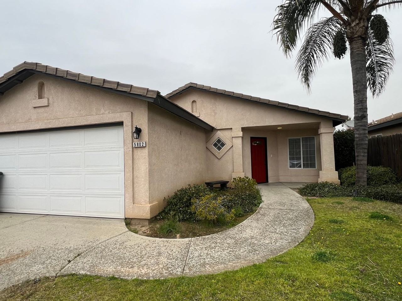 5802 Latina Dr - Photo 2 of 12