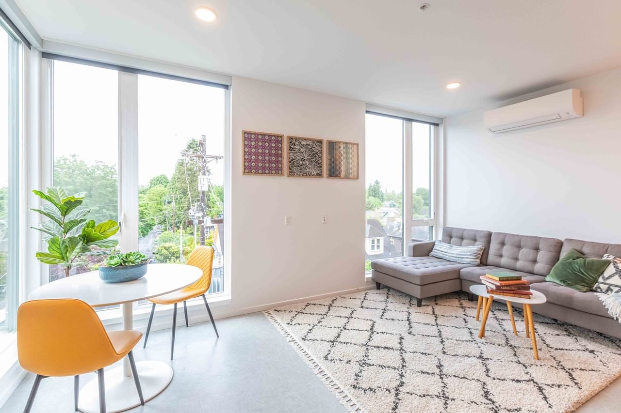 Artisan - Photo 5 of 10