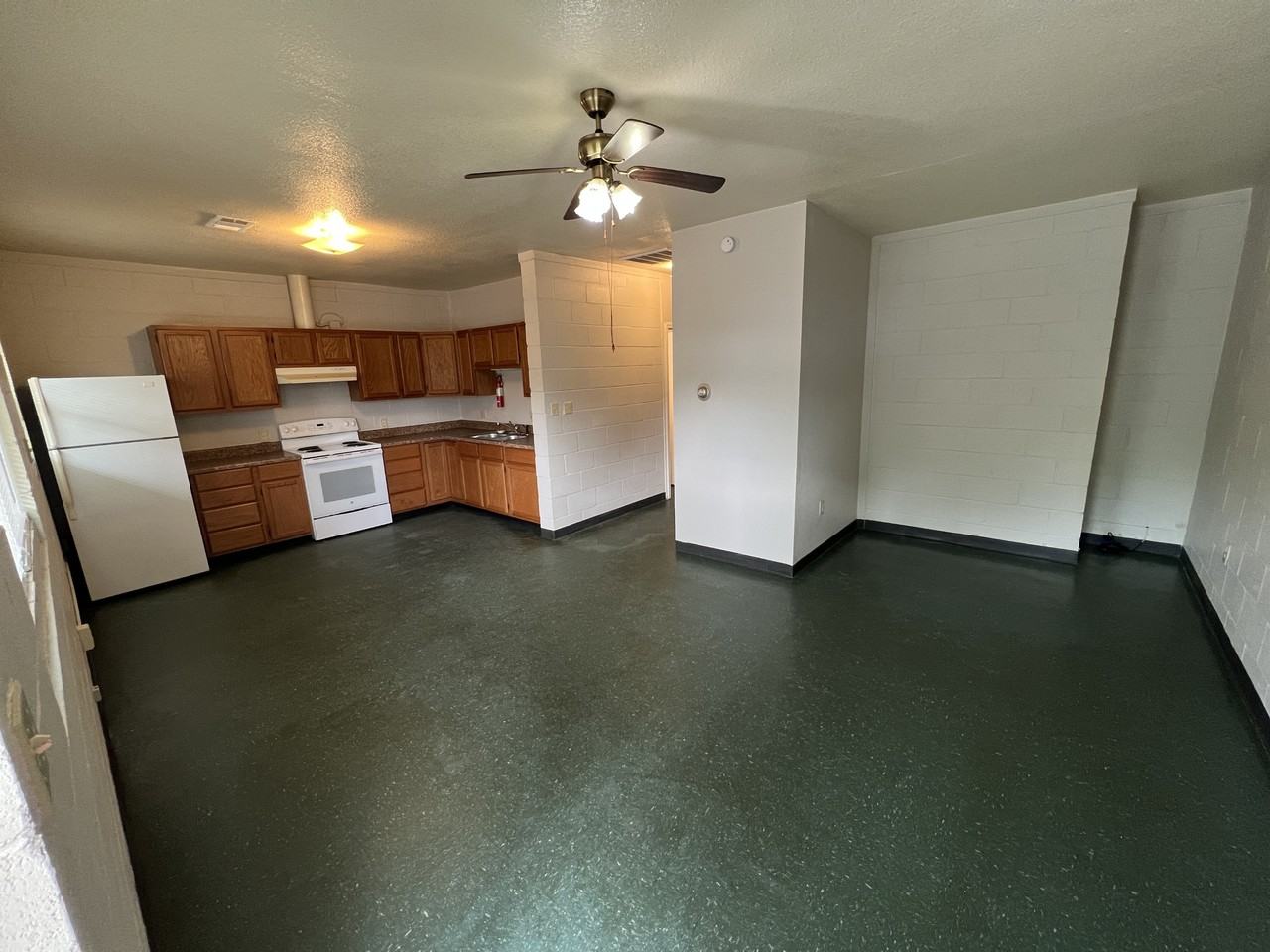 208 Grady Ave - Photo 2 of 9