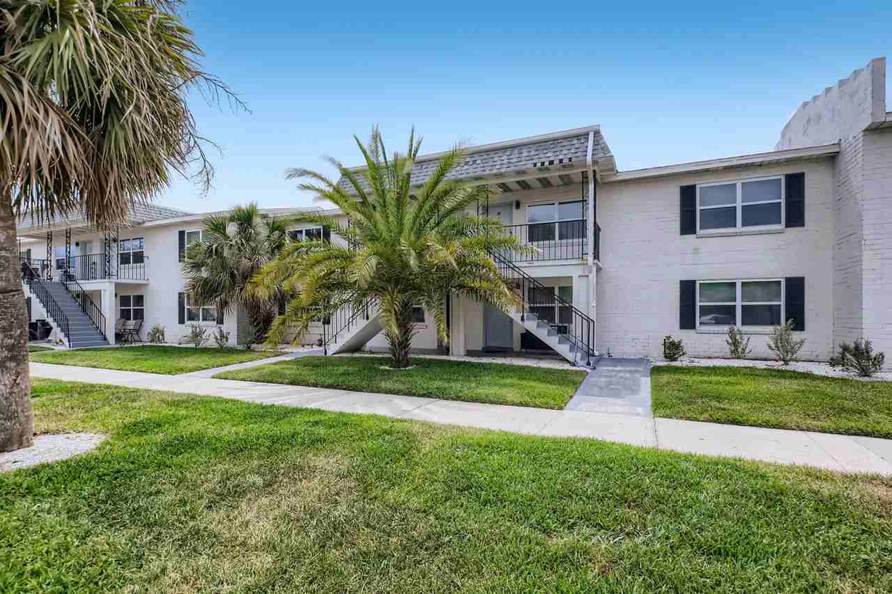 Seaside Apartments - Photo 5 of 30