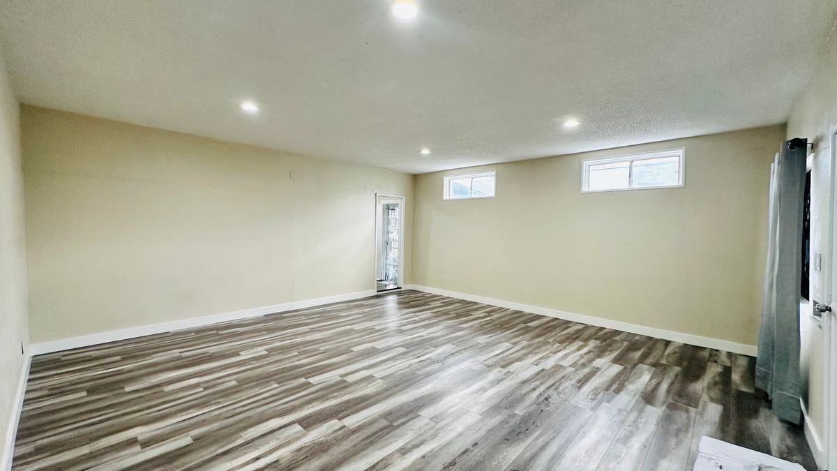 8228 Santa Fe Ave - Photo 2 of 16