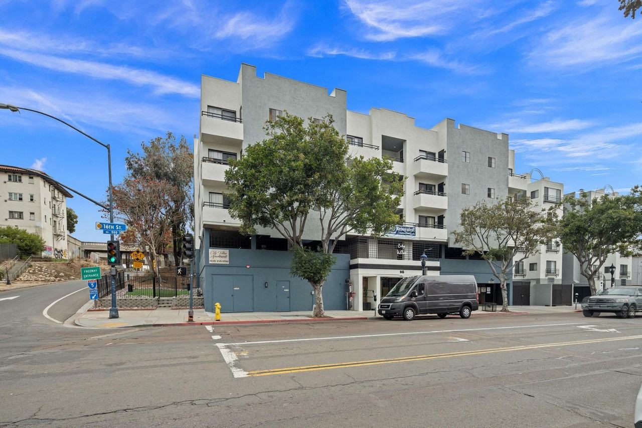 City Villas Apartments - Photo 2 of 21