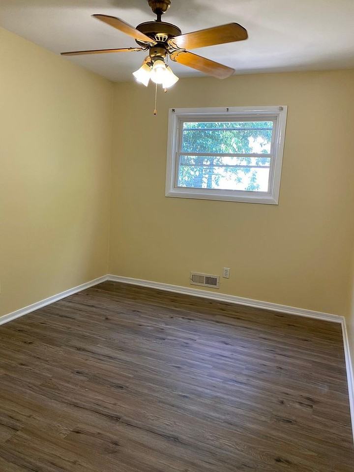 191 E James Pl #NA - Photo 3 of 10