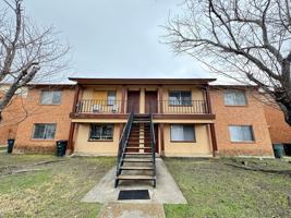 featured image of 2202 Hunt Drive