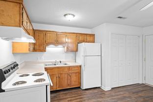 Tower Drive-3240 - Photo 1 of 1