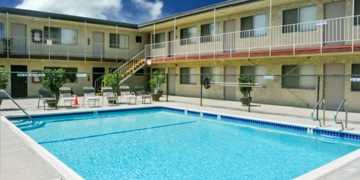 featured image of 90250 Hawthorn Lane