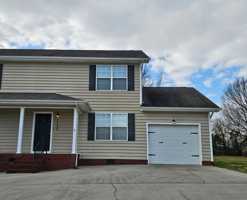 featured image of 1726 31st St Ne