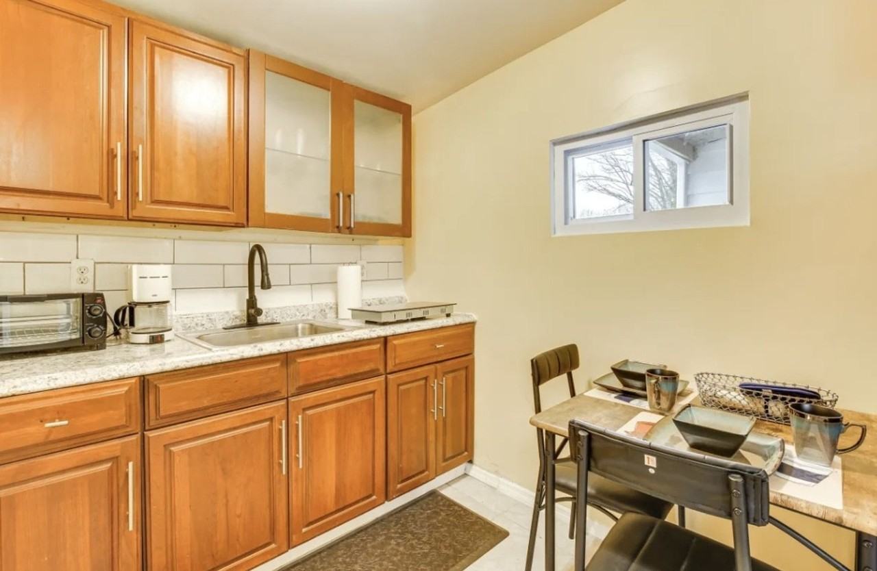 Spacios 5 BR with large fenced yard - Photo 2 of 44