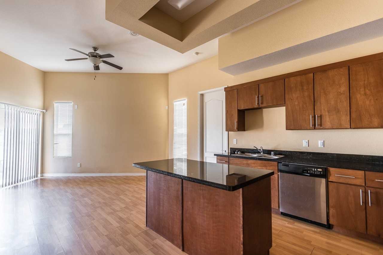 5537 Ignacio Frias Dr - Photo 3 of 25