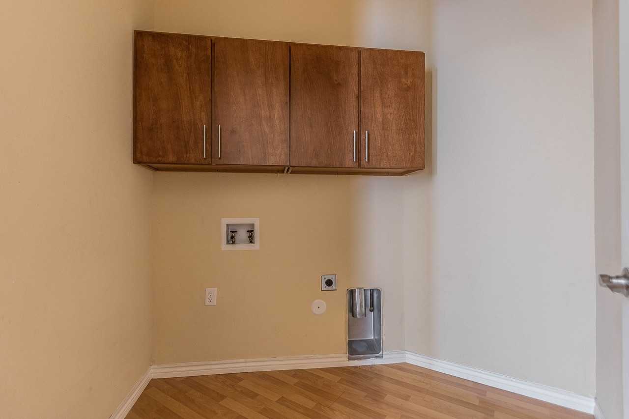 5537 Ignacio Frias Dr - Photo 2 of 25