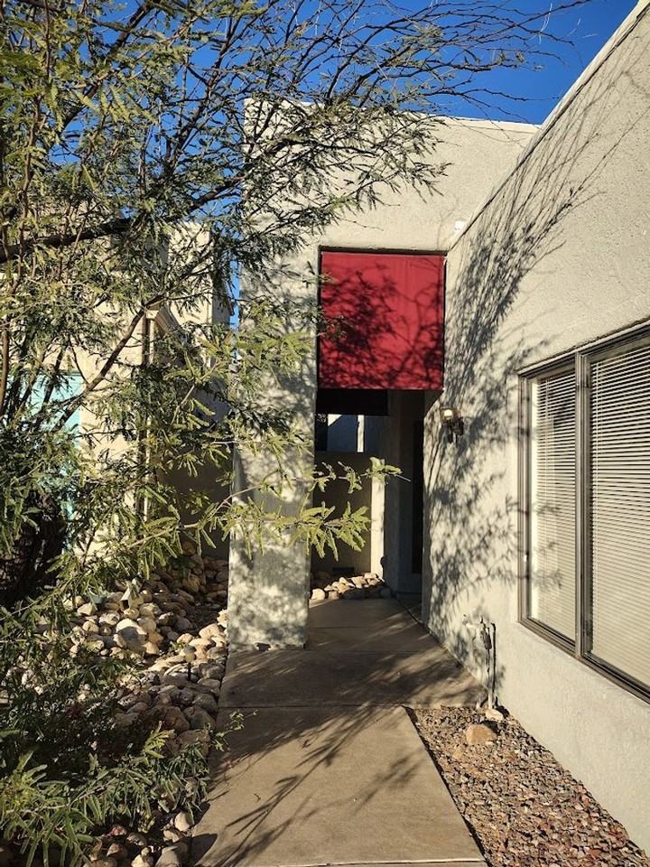 5556 N Carnelian Dr - Photo 3 of 25