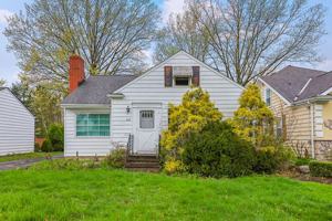 featured image of 1624 Overbrook Rd