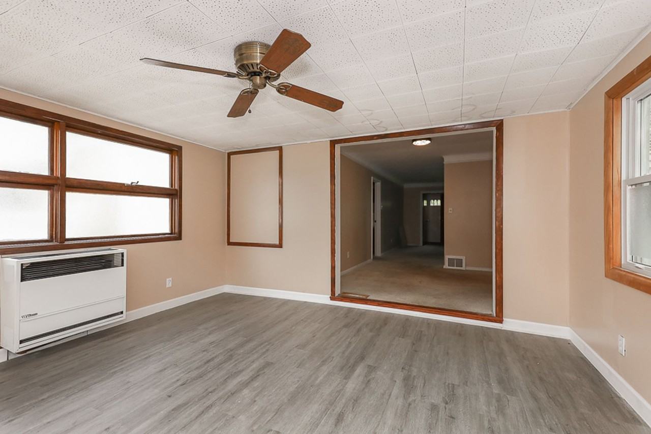 1624 Overbrook Rd - Photo 3 of 17