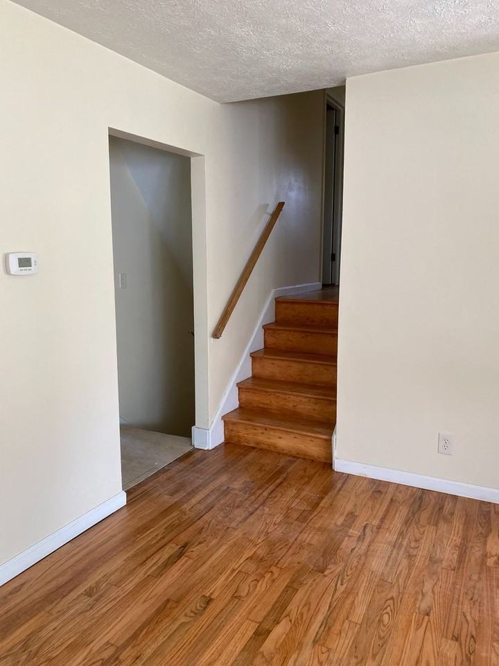 650 Beverly Hills Dr - Photo 5 of 21