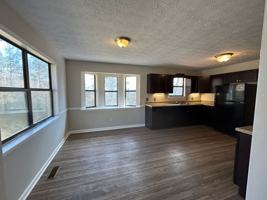 featured image of 901 Locke Dr