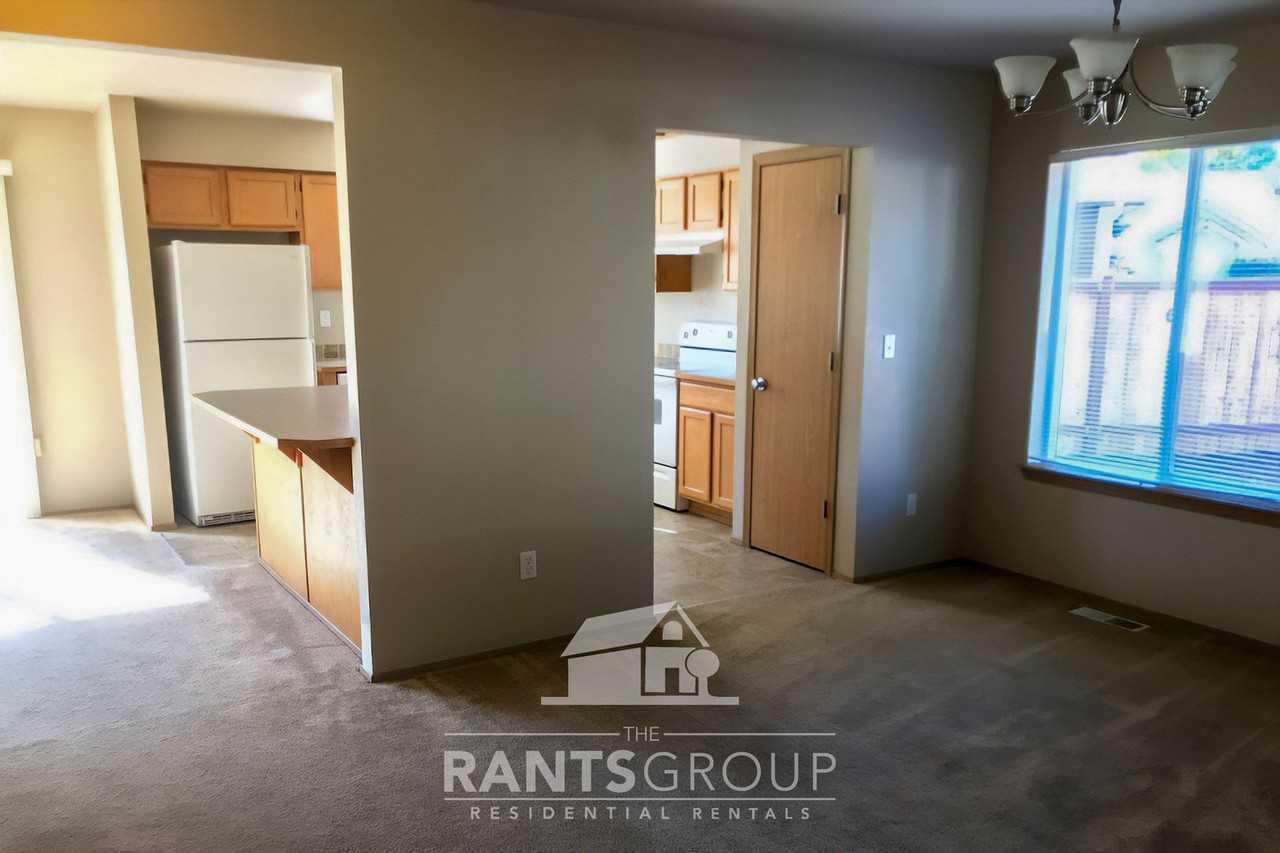 6437 Juliann Ct Se - Photo 6 of 13