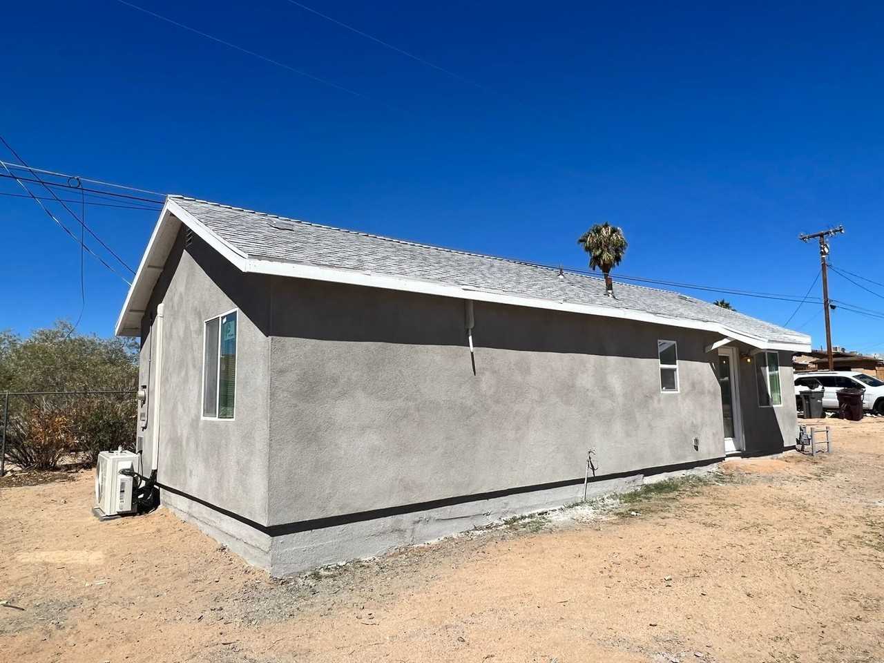 6104 Chia Ave - Photo 2 of 18