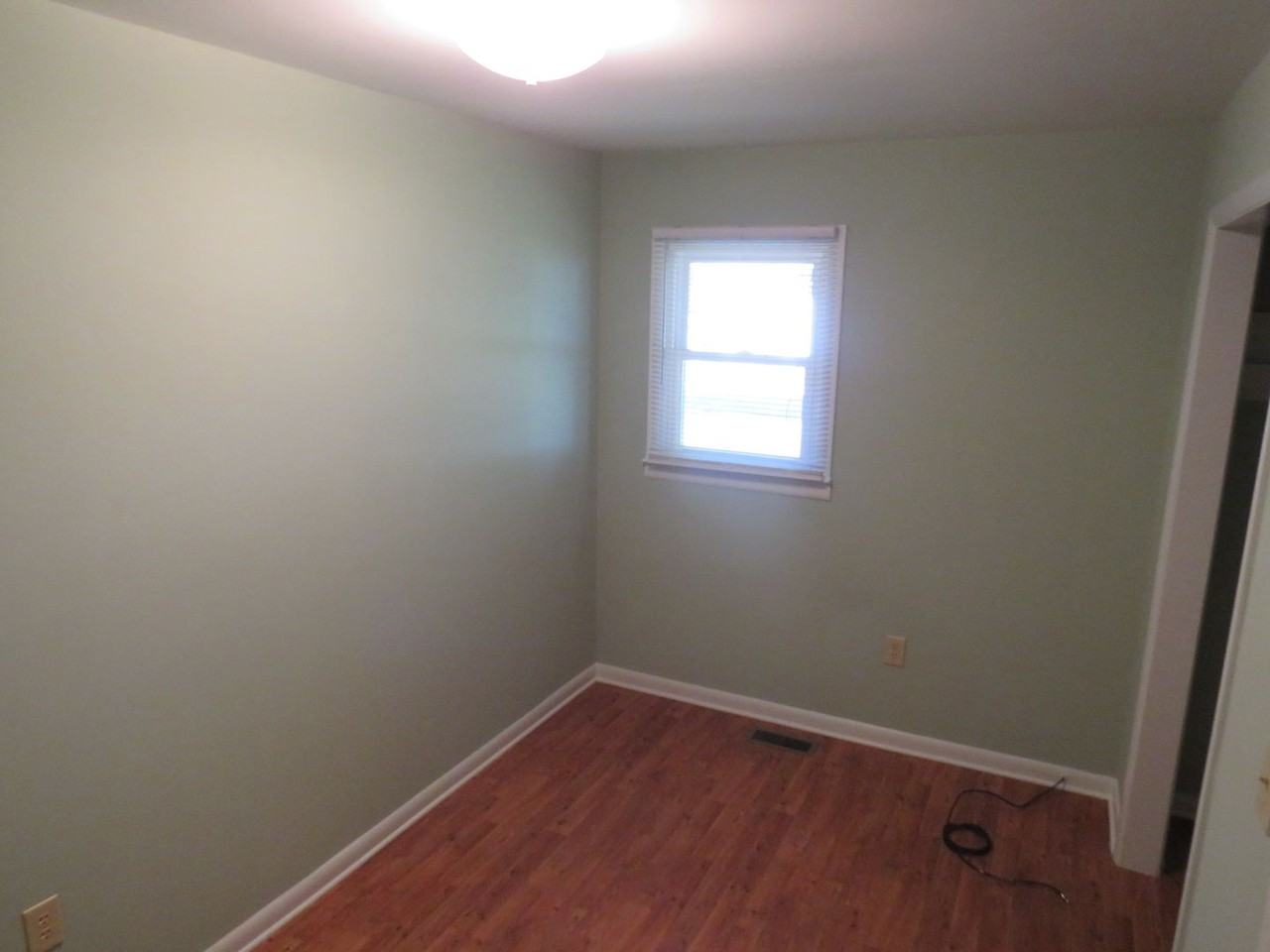 805B Cedar St - Photo 6 of 6