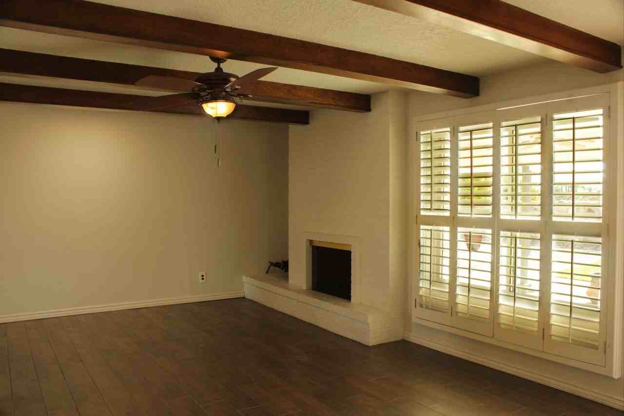 6447 Belton Rd - Photo 3 of 19