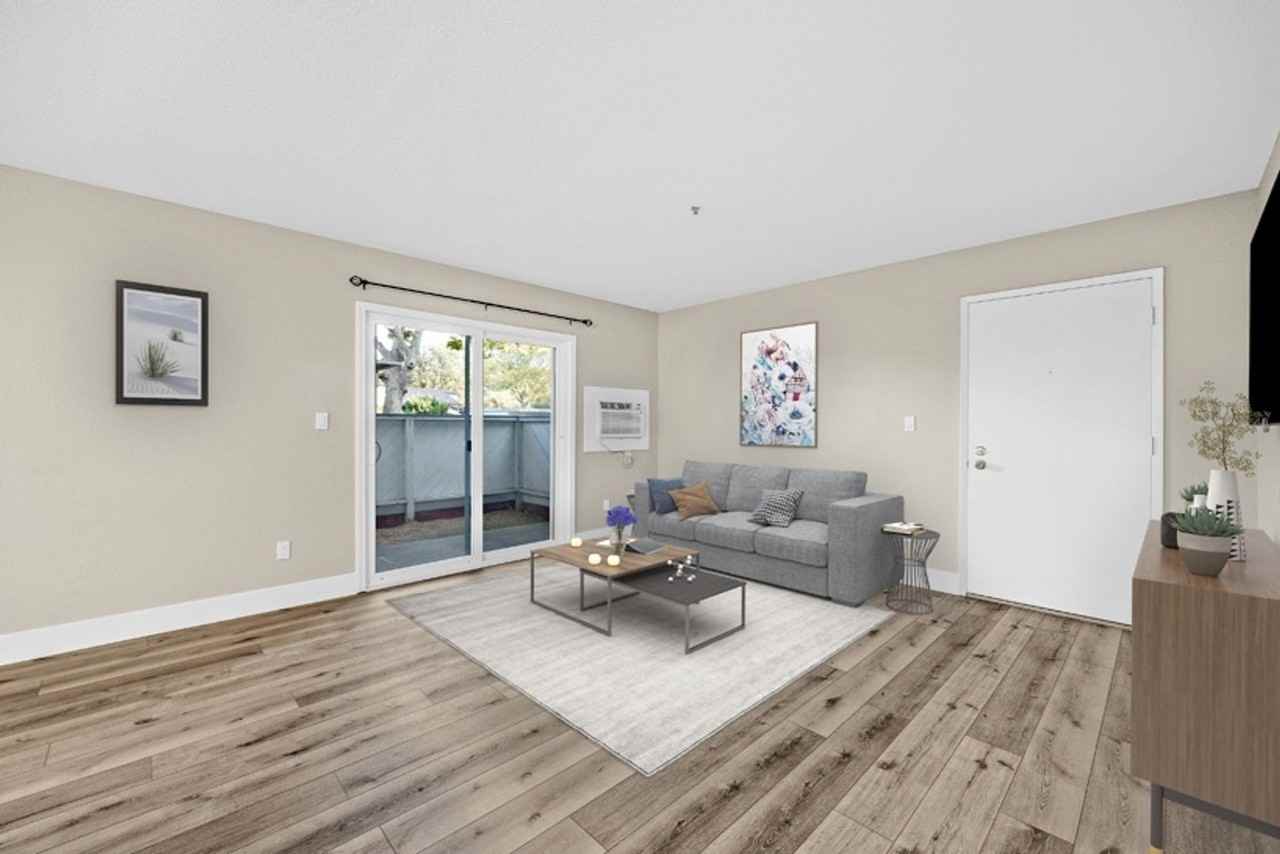 3624 Silver Oaks Way #E - Photo 4 of 26