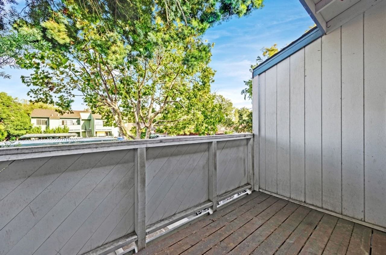 3624 Silver Oaks Way #E - Photo 6 of 26