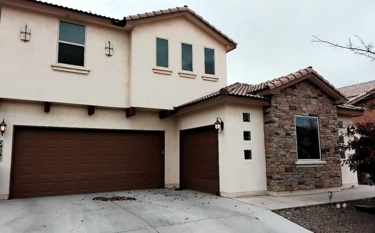 7408 Shaheen Ct Ne - Photo 2 of 50