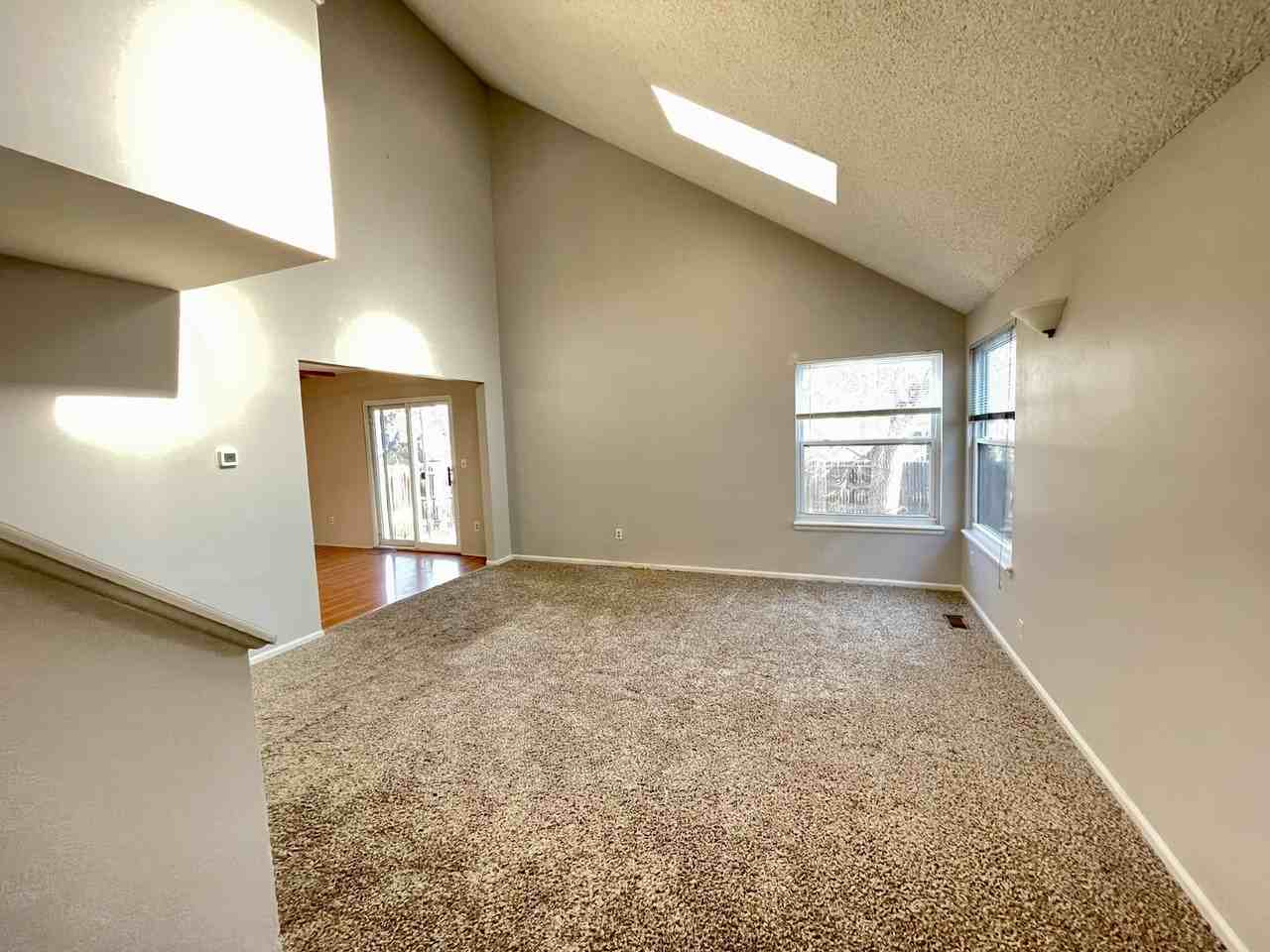 1760 Juniper St - Photo 2 of 14