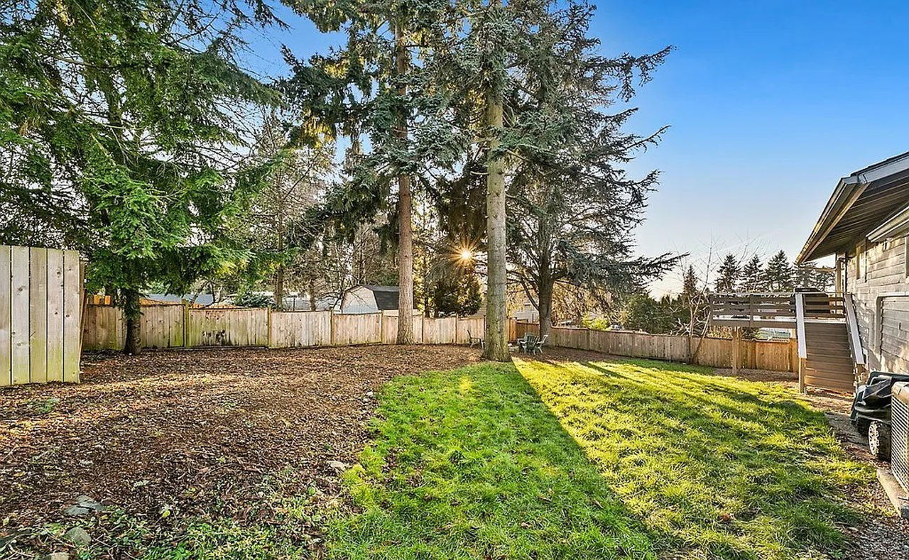 3523 S 248th St - Photo 3 of 20