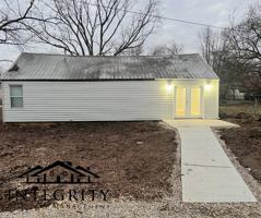 featured image of 802 Historic 66 W