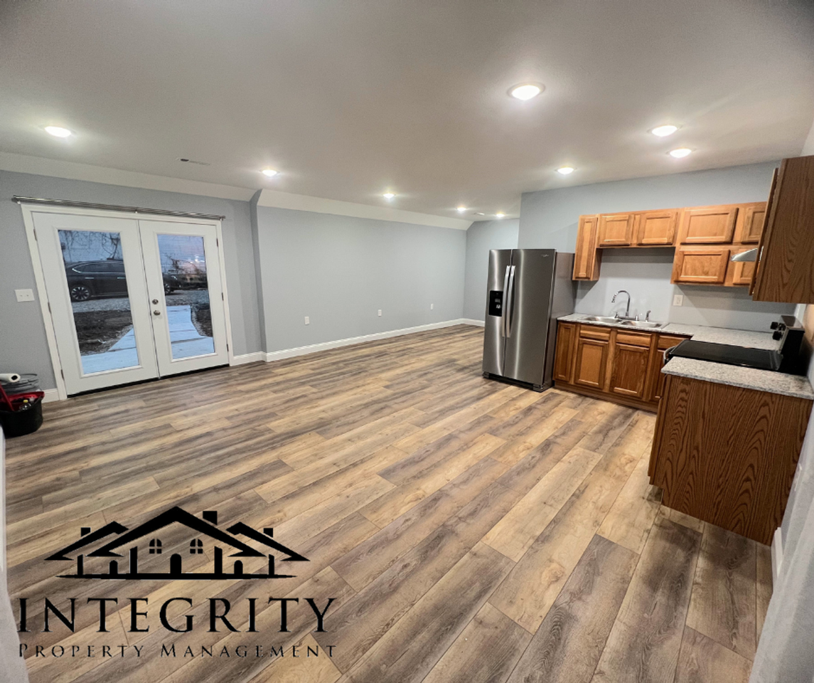 802 Historic 66 W - Photo 3 of 10