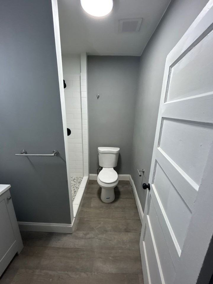 618 N Bouldin St - Photo 7 of 10