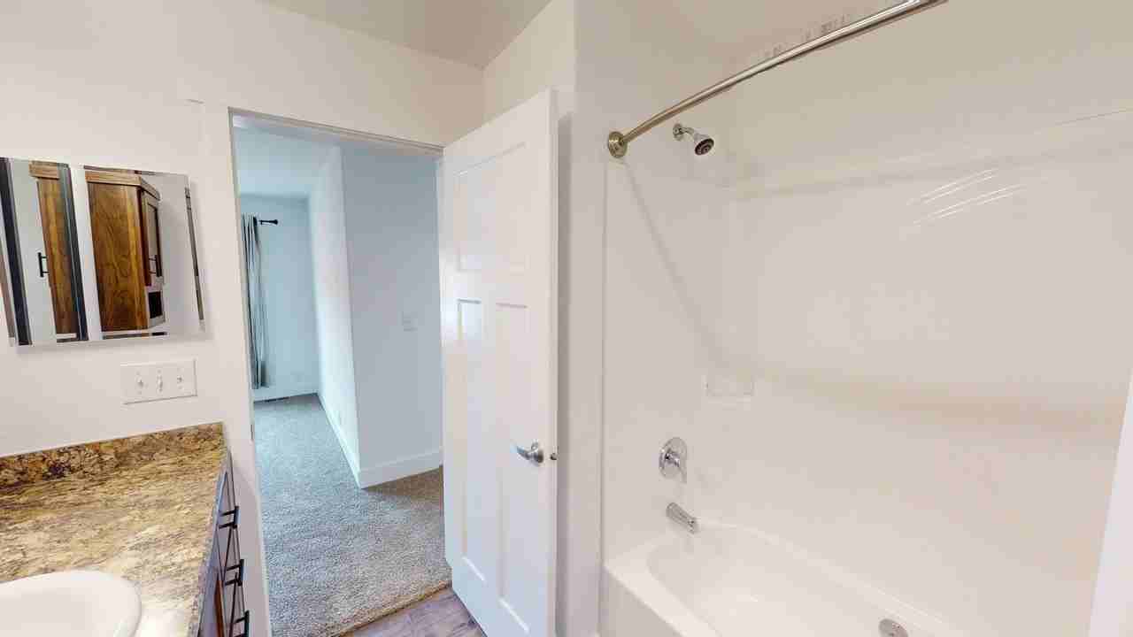 4427 Spanish Valley Dr - Photo 2 of 30