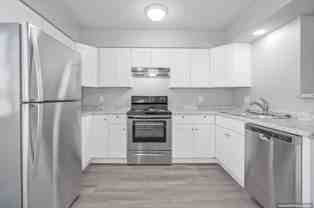 410 Fox Shores Dr. - Photo 1 of 1