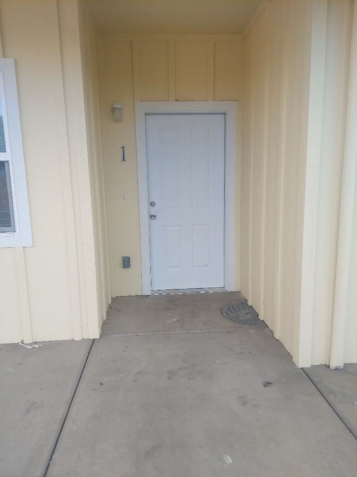 CP4475 #1-12 - Photo 4 of 14