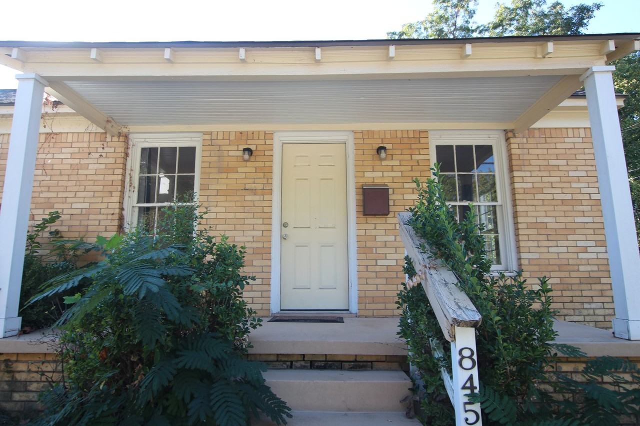 845 S Donnybrook Ave - Photo 3 of 25