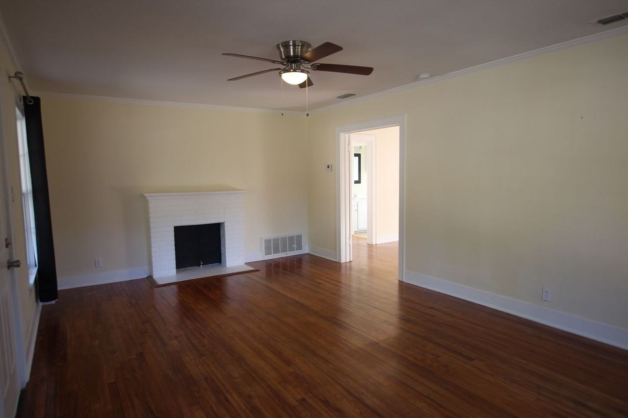 845 S Donnybrook Ave - Photo 5 of 25