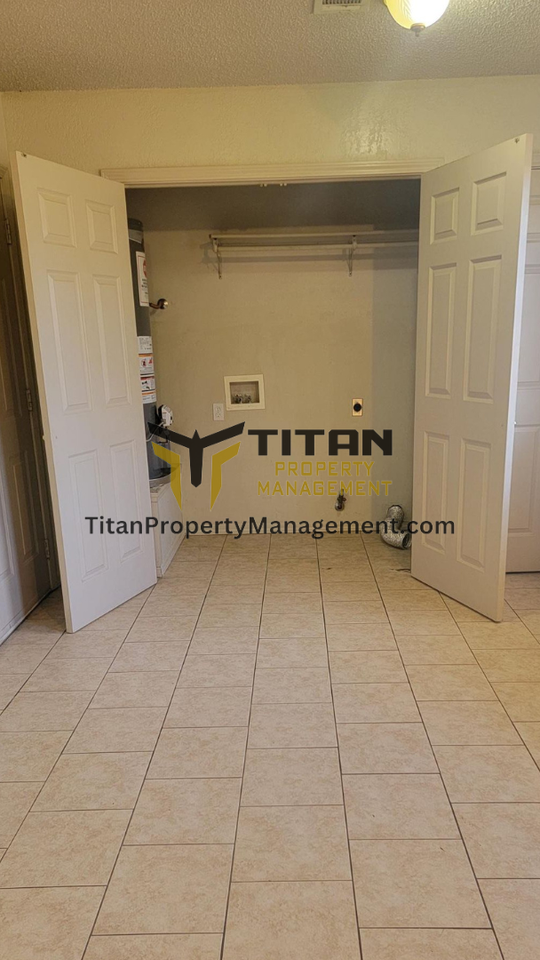 718 Tee St - Photo 7 of 16