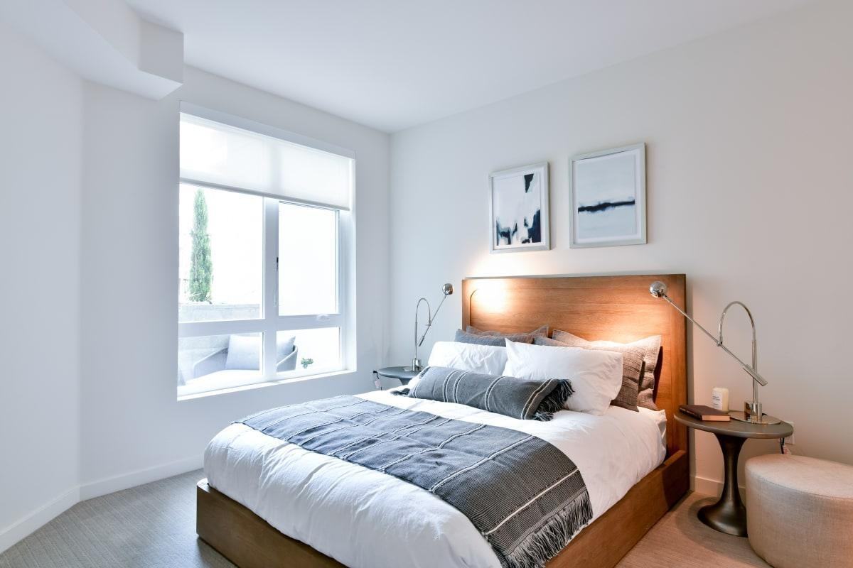 3093 Broadway - Photo 3 of 32