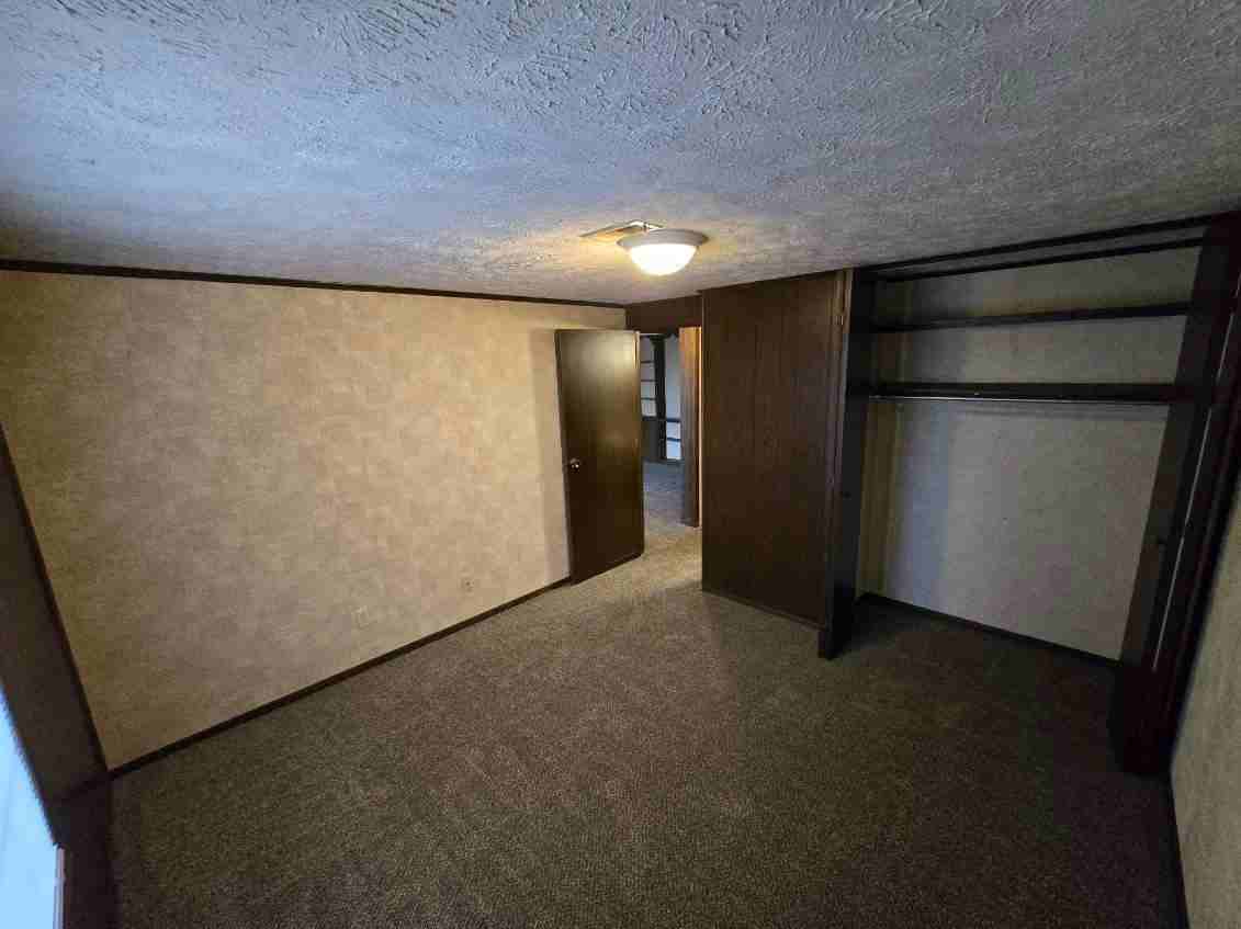 1637 Alameda Dr - Photo 6 of 8