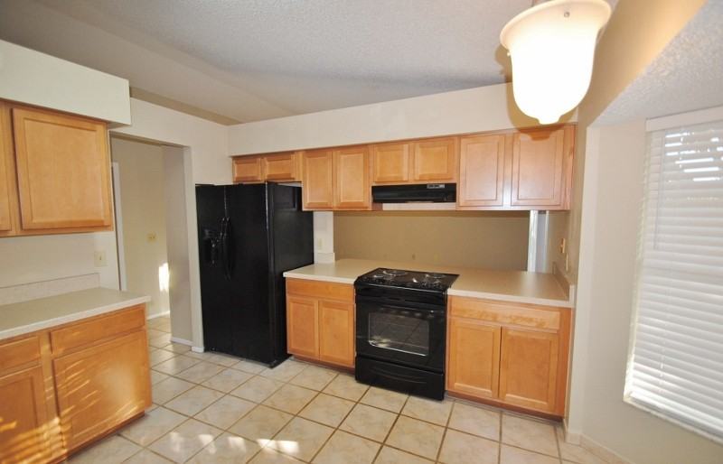 1202 1202 Three Meadows Drive - Photo 2 of 16