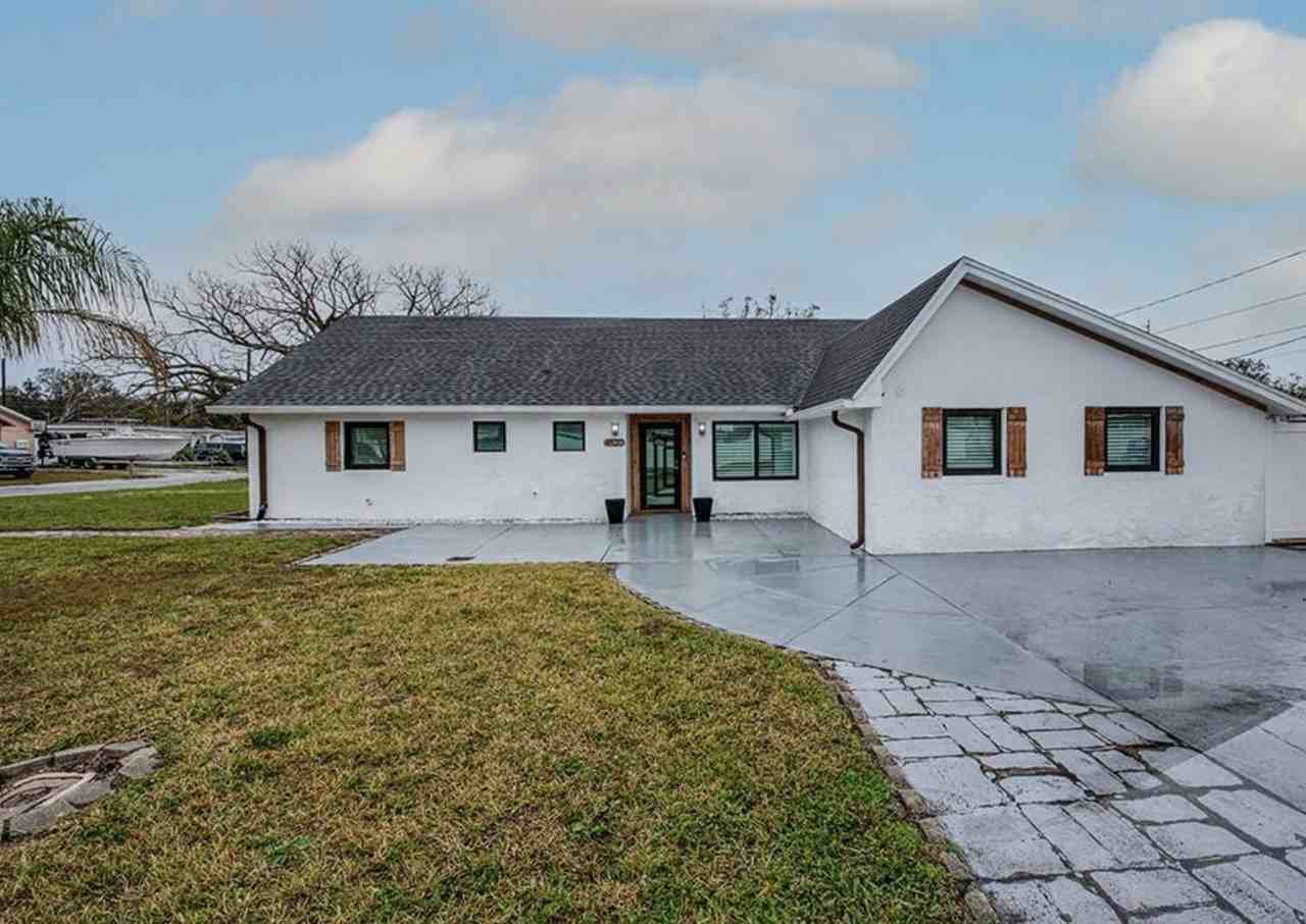 4520 N Matanzas Ave - Photo 3 of 26