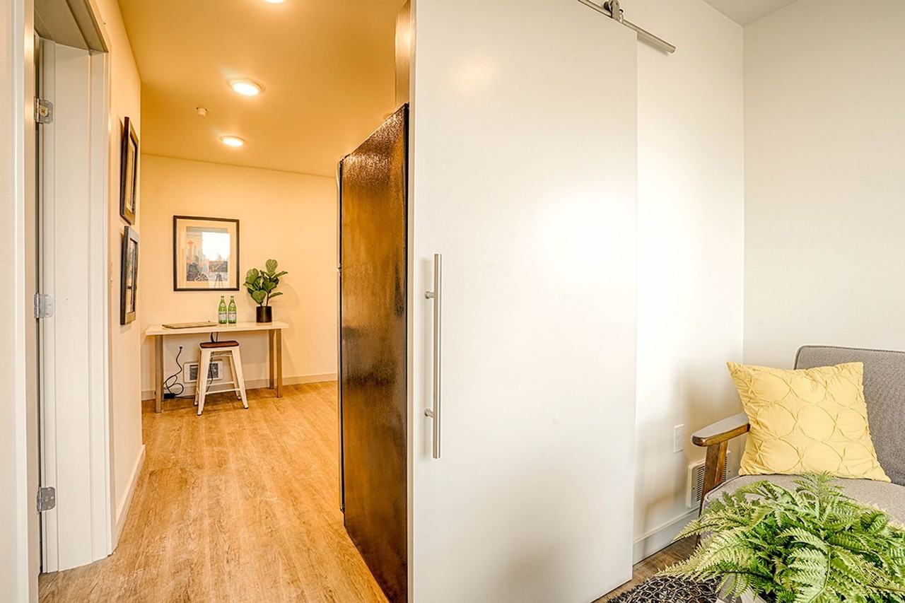 6404 Roosevelt Apartments - Photo 6 of 16