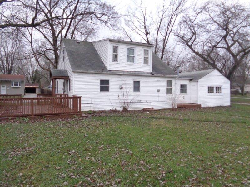 3623 Carpenter St - Photo 2 of 16