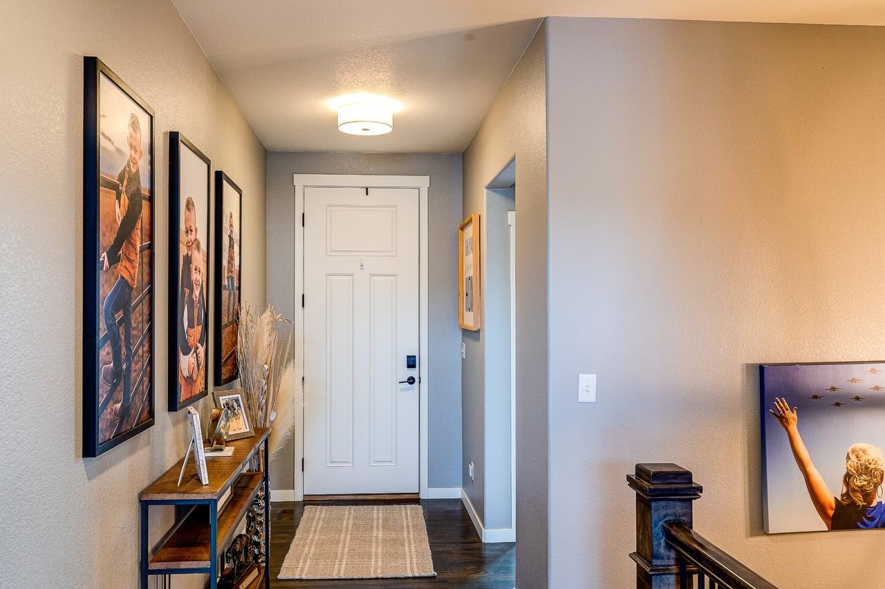 9061 Mahjong Ct - Photo 7 of 20